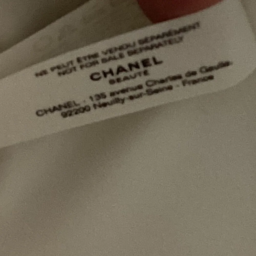 Chanel Holiday Makeup Bag - 2024 Snowflake Zipper